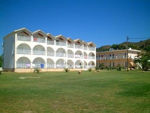 Antonis Pool Bar And Apartments, Kalamaki, Zakynthos Antonis Pool Bar And Apartments