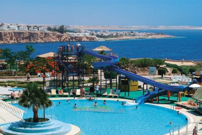 Dreams Beach Resort