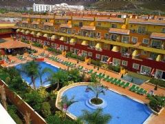 Nogal Beach Apartments