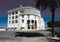 Royal Beach Hotel